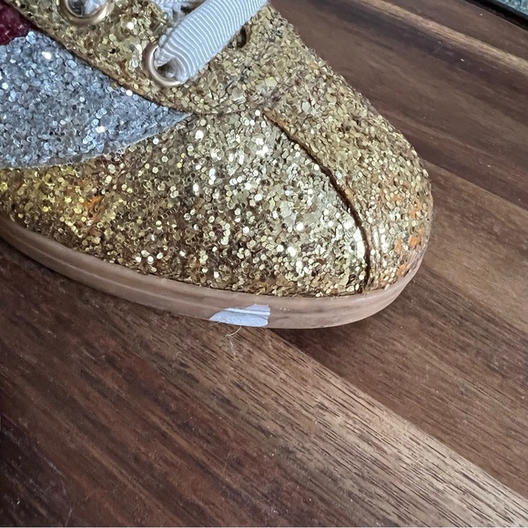 GUCCI Rare ‘Falacer’ Gold Glitter Cupid Heart Sneakers EU38 - Picture 14 of 15
